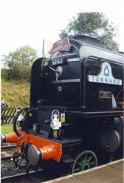 Tornado at Long Preston.JPG - "Tornado" - by Elizabeth Robertshaw The new Tornado engine stops at Long Preston to take on water -  Oct 4th 2009.